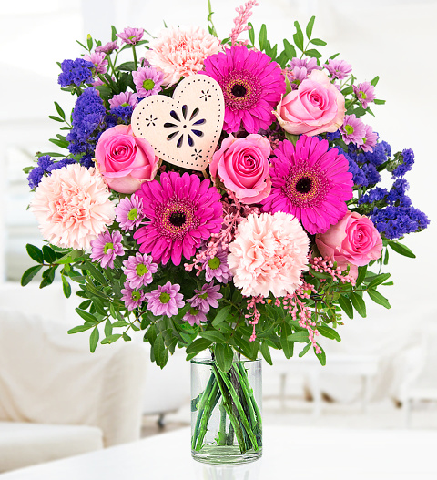 The best accents for Mother's Day flower arrangements